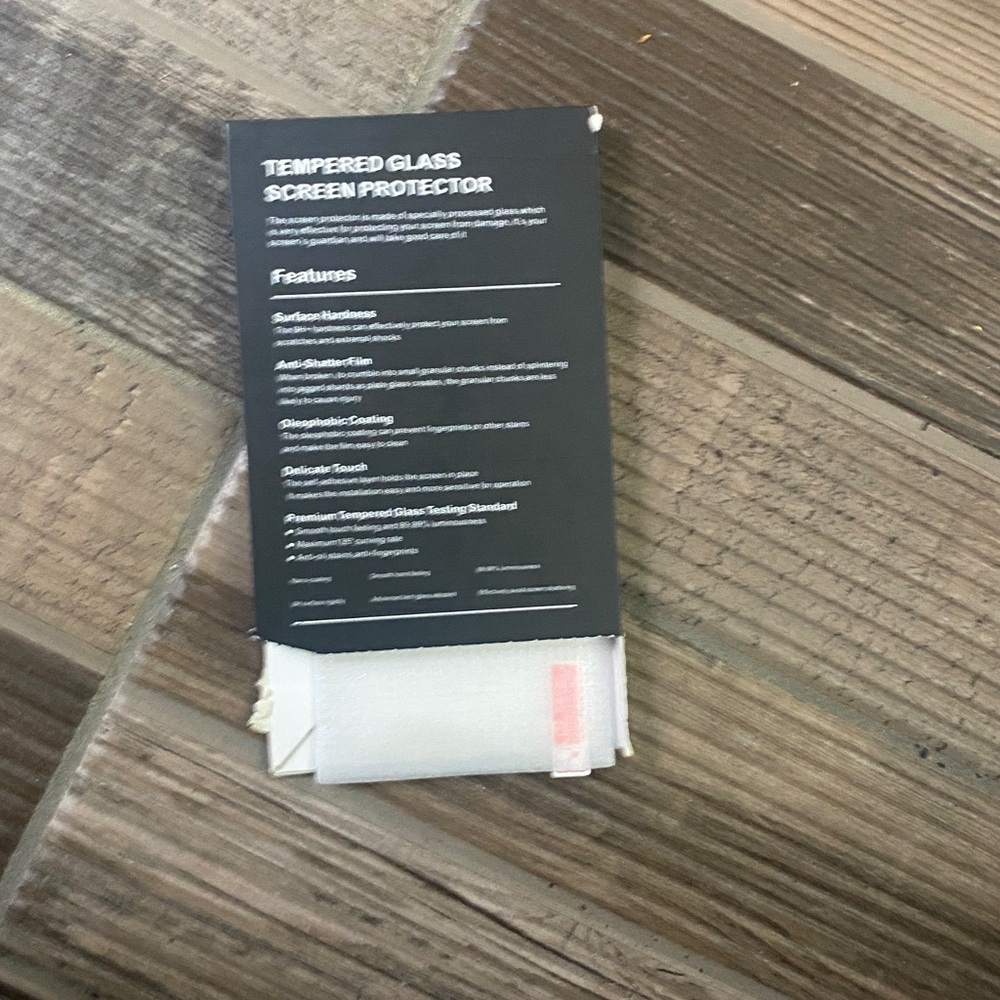 🎁Ailun Black and Yellow Screen Protector Open Box - Picture 2 of 2